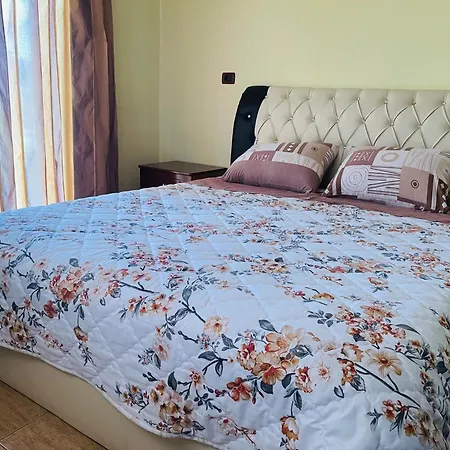 Paradise Hotel Bilisht
