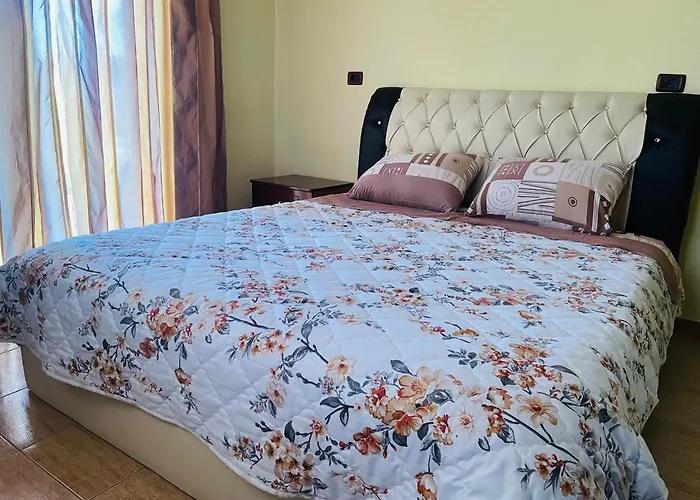 Paradise Hotel Bilisht